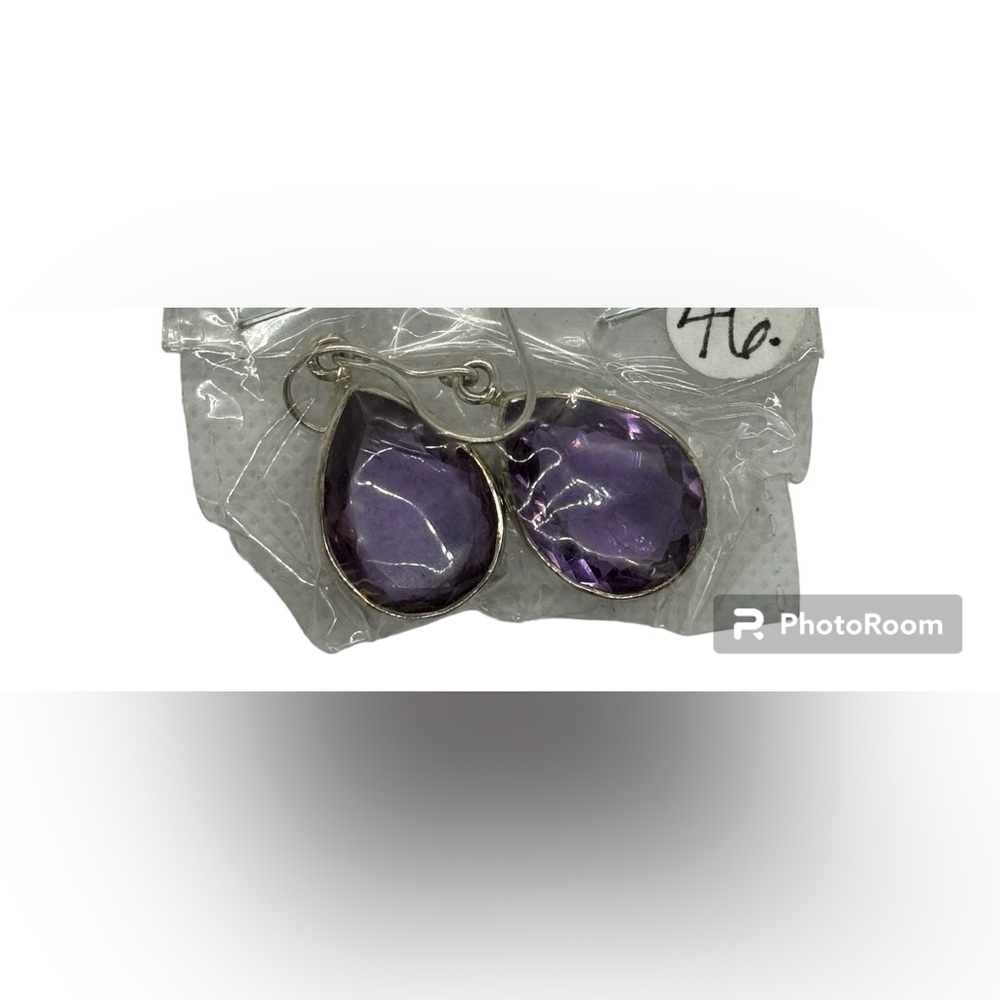 925 Silver an Amethyst Gemstone Tear Drop Earrings